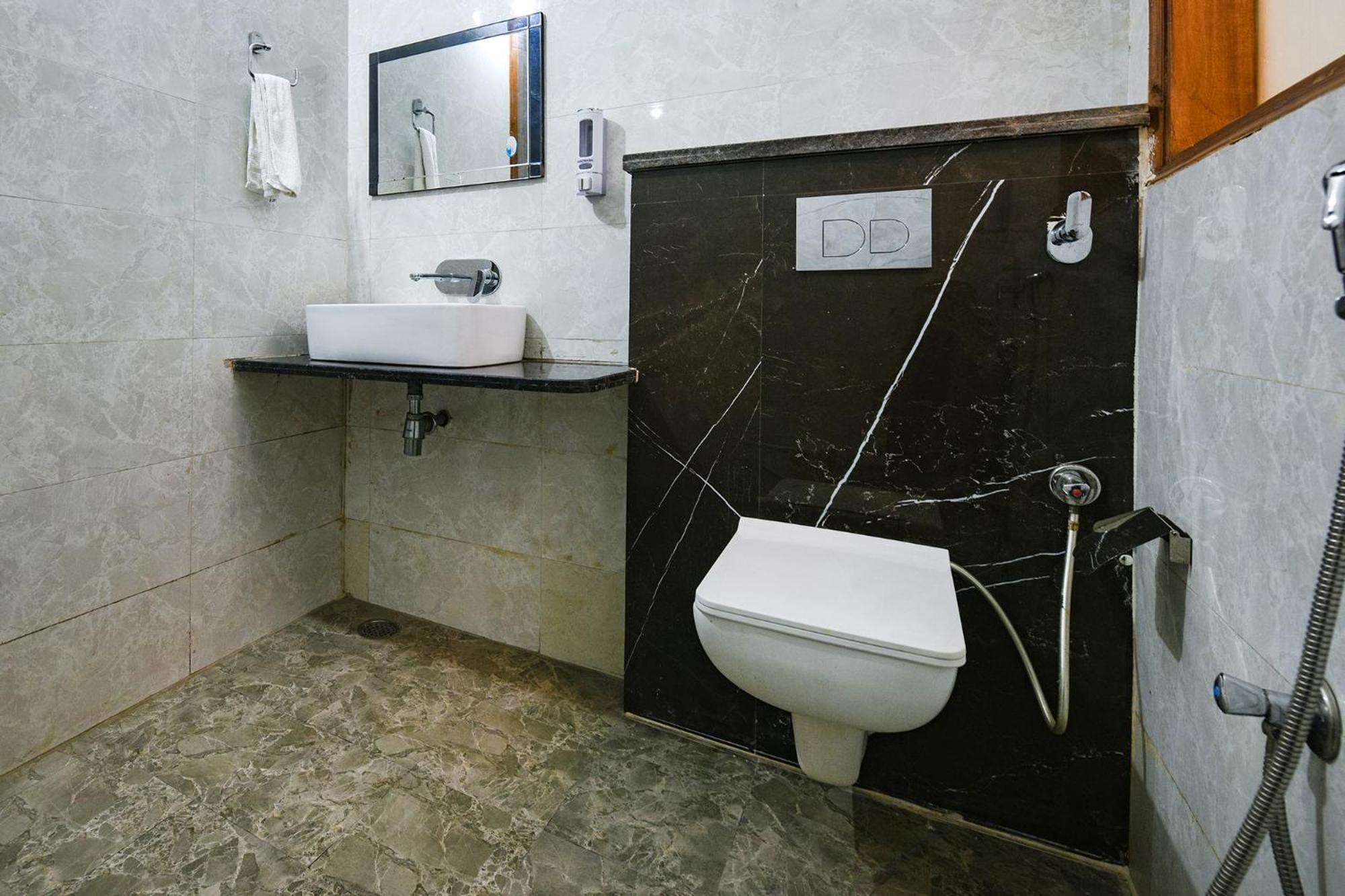 Fabhotel Indian I Gurgaon Luaran gambar